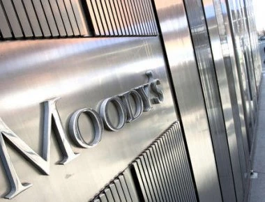 Μoody's: «Διαχειρίσιμμο το χρέος τα επόμενα 10 χρόνια αλλά χωρίς επενδύσεις... »
